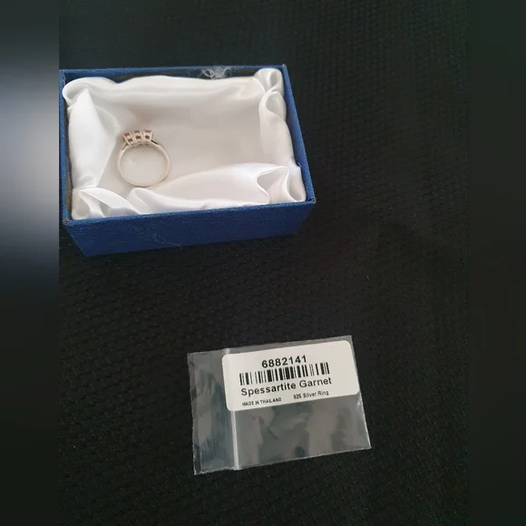 Sterling silver Spessartote Garnet Ring - Picture 3 of 4